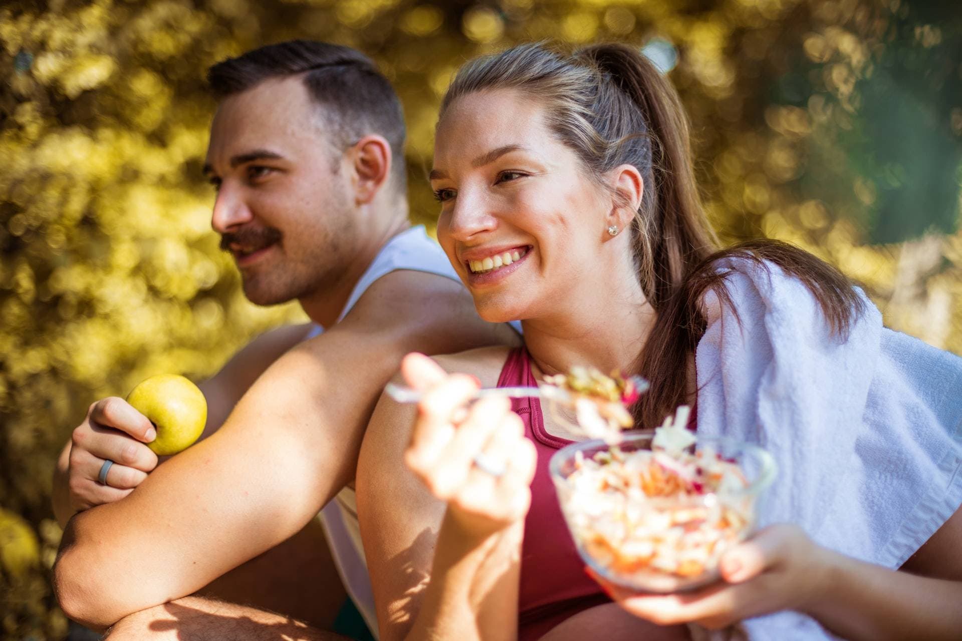 9 HEALTHY SNACKS FOR ATHLETES TO PERFORM AT THEIR PEAK